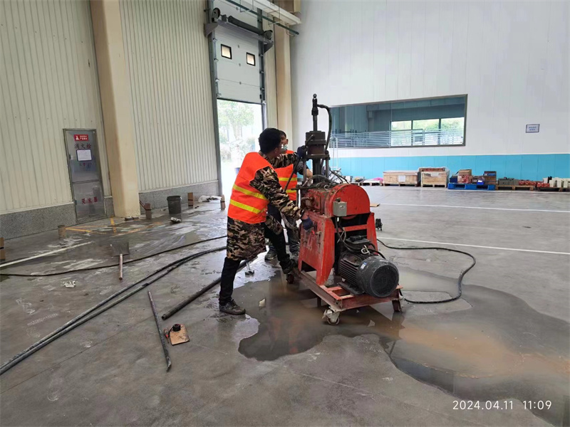 秦皇岛厂房地面下沉塌陷注浆加固施工